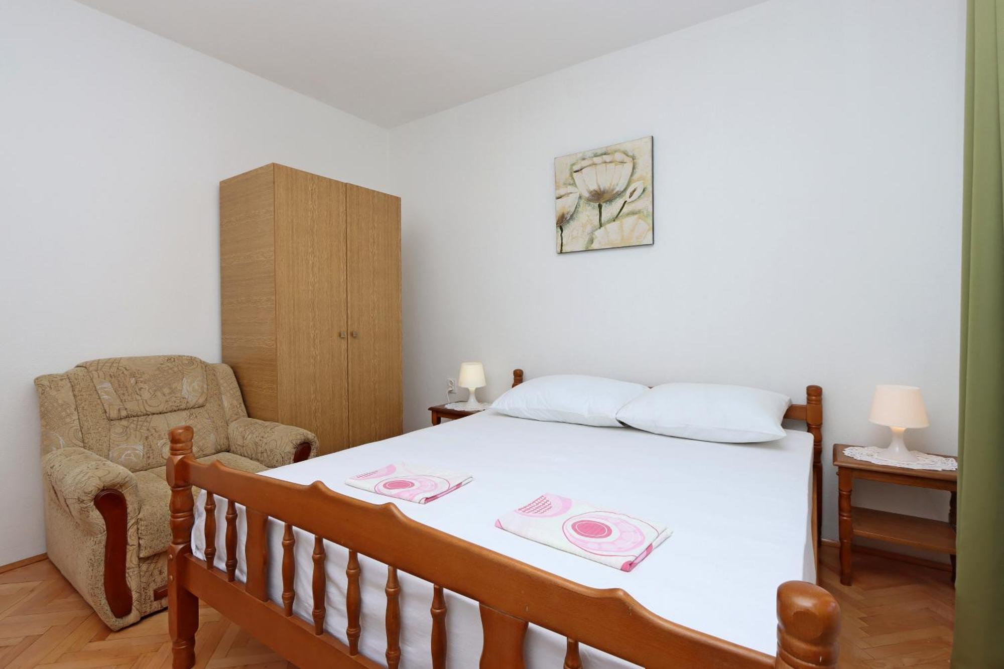 Apartments With A Parking Space Senj - 5571 Rom bilde