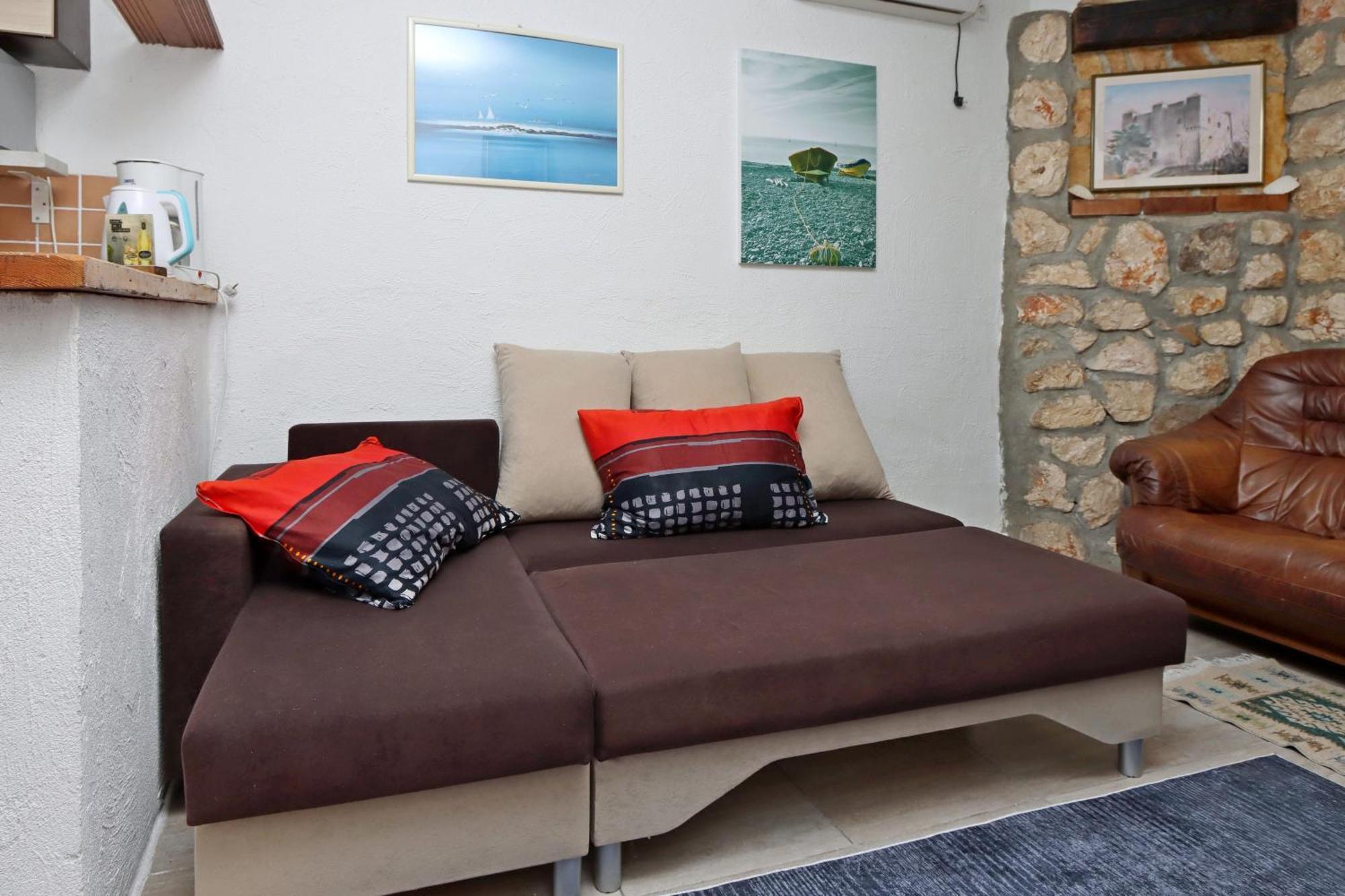 Apartments With A Parking Space Senj - 5571 Rom bilde